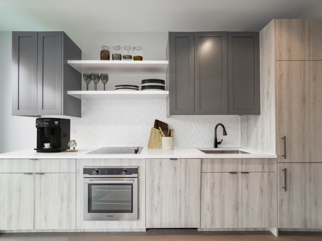 402Kitchen 113624